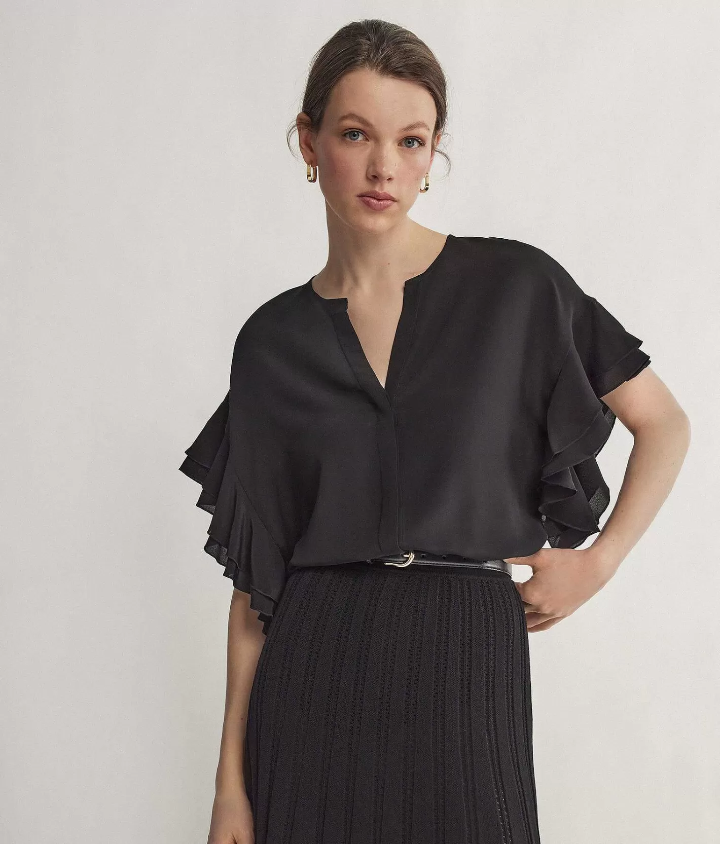 Falconeri Camicia Scollo A V Maniche Corte In Seta Con Rouches Clearance