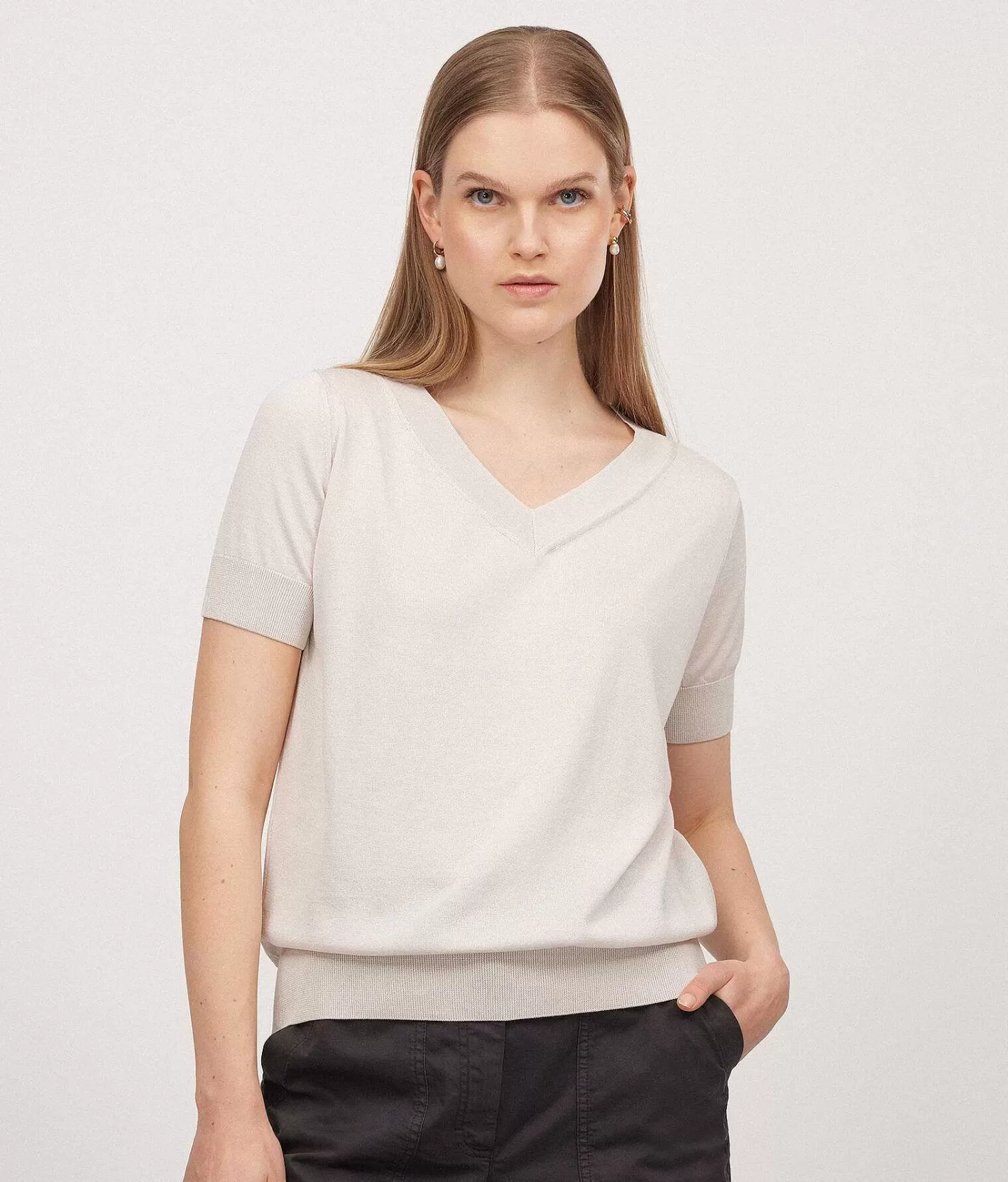 Falconeri Maglia Con Scollo A V A Maniche Corte In Seta Cotone Outlet