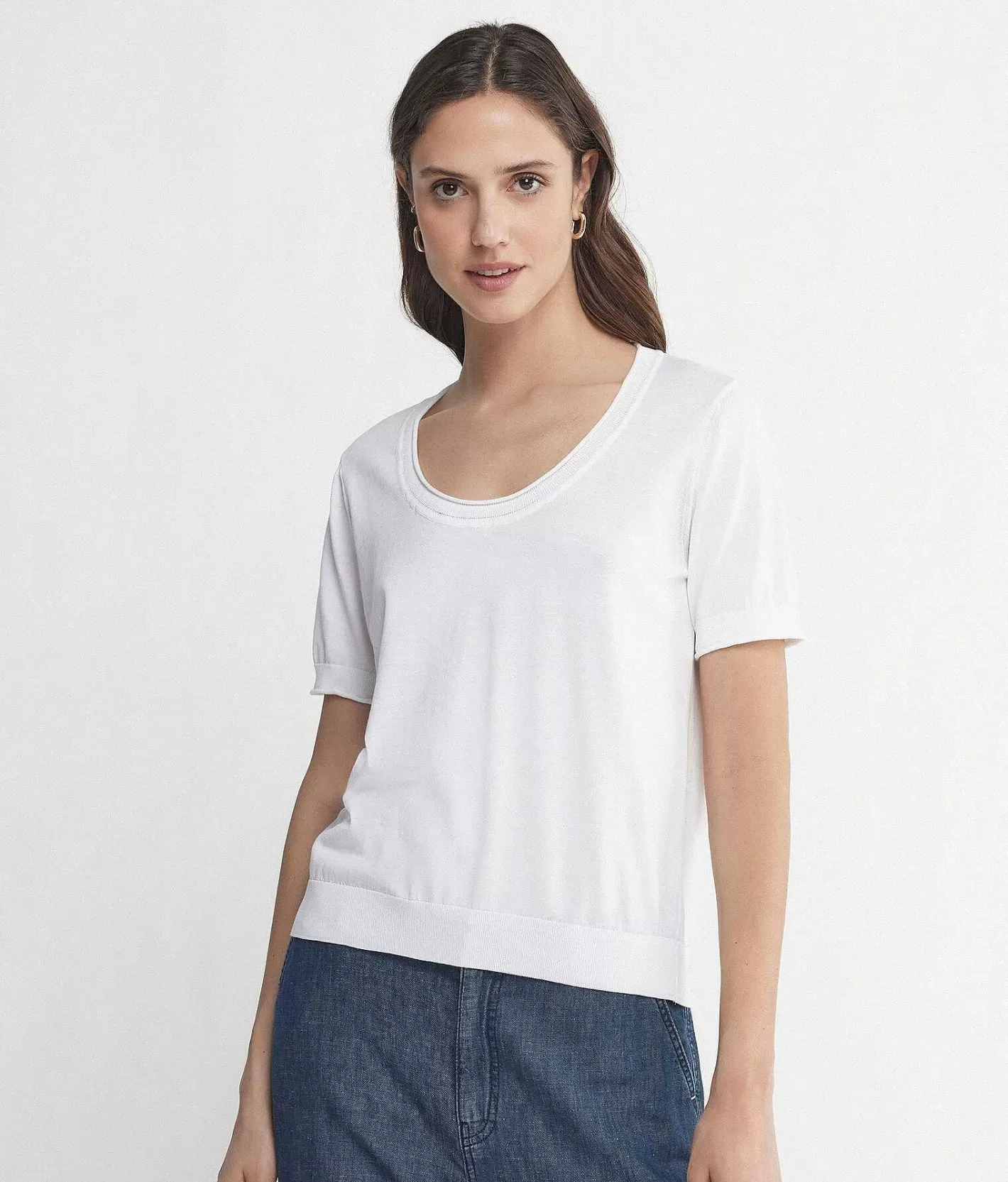 Falconeri Maglia Con Scollo Ampio A Maniche Corte Store