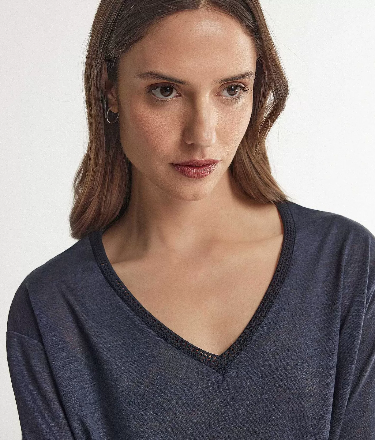 Falconeri T Shirt Con Scollo A V In Lino Con Bordi In Retina Discount