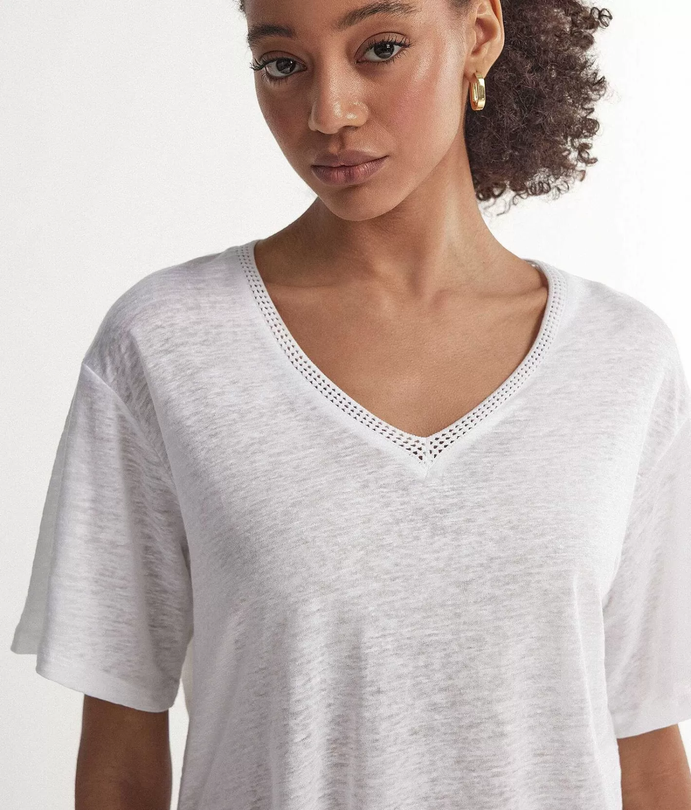 Falconeri T Shirt Con Scollo A V In Lino Con Bordi In Retina Flash Sale