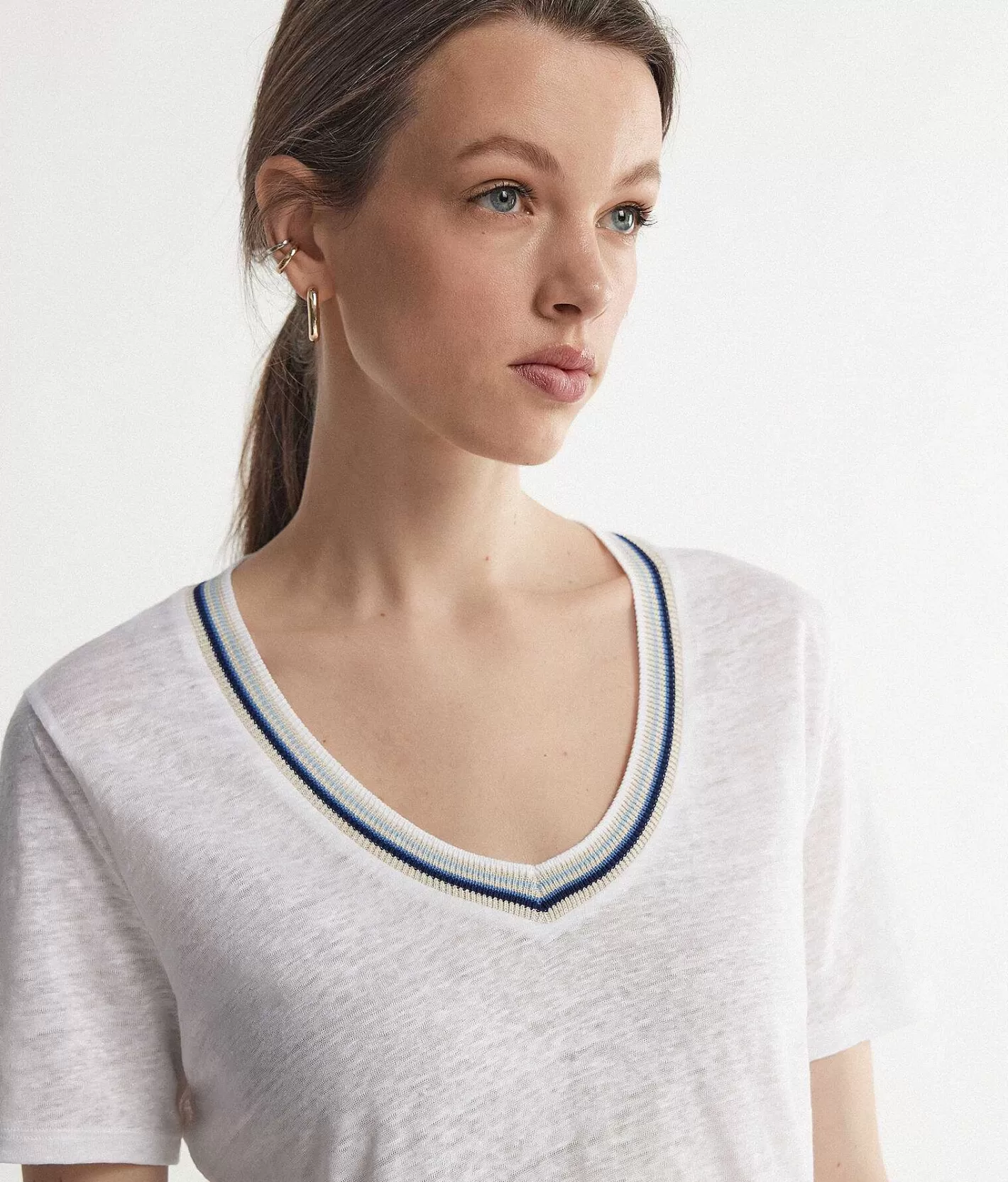 Falconeri T-Shirt Con Scollo A V Bordi Multicolor In Lino Flash Sale